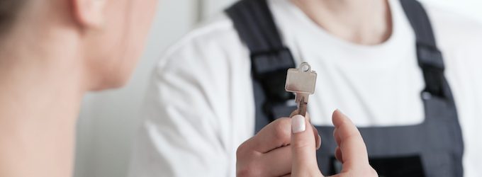 <strong>Mieterkontakt</strong>
<p>Wir sind regelmäßig vor Ort. Gerne übernehmen wir auch den Mieterkontakt in den betreuten Immobilien.</p>