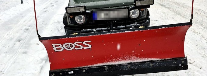 <strong>Winterdienst</strong>
<p>Der Winterdienst zählt in der kalten Jahreszeit zu den wichtigsten Aufgaben unserer Mitarbeiter.</p>